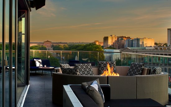 洛根酒店（The Logan Hotel）露台